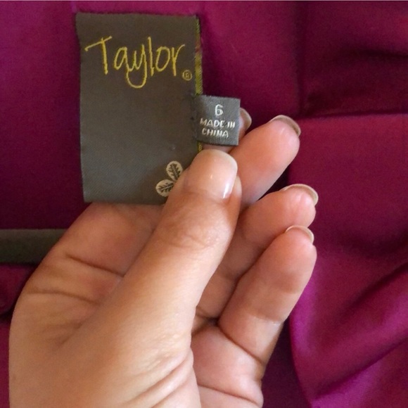 Taylor fuchsia ruffle halter dress - Picture 13 of 16